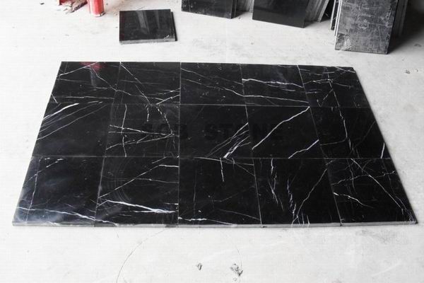 Nero Marquina marble tiles